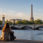 Pose photo professionnelle femme : idées pour un portrait élégant